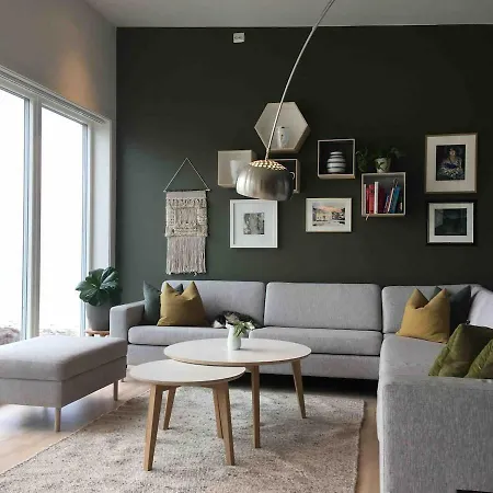 Modern Oceanfront In The Centre Of Lofoten